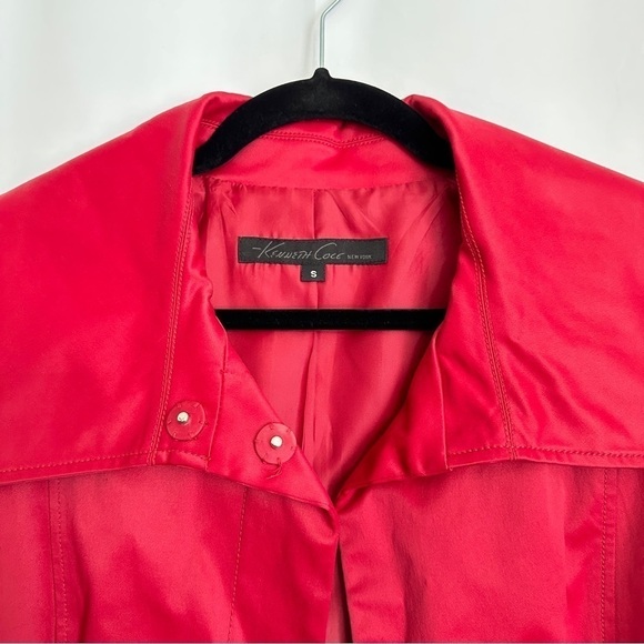 Kenneth Cole New York Women’s Red Mid Length Jacket Trench Coat Wide Collar sz S - Picture 3 of 15